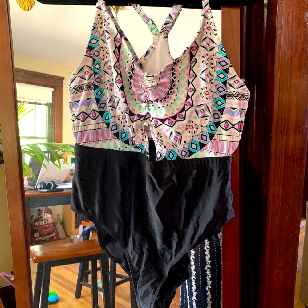 Forever 21+ one piece swimsuit